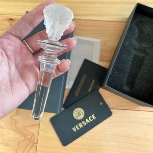 Versace by Rosenthal Frosted Lead Crystal Wine Bottle Stopper Medusa Head